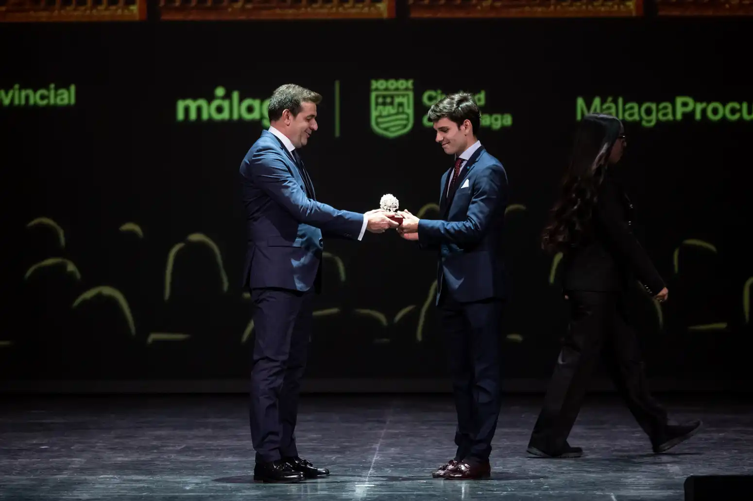 Salado señala el “momento dulce” de la tauromaquia y aboga por seguir mejorando el sector de la mano de los colectivos taurinos 2 arc 506380 g.jpg
